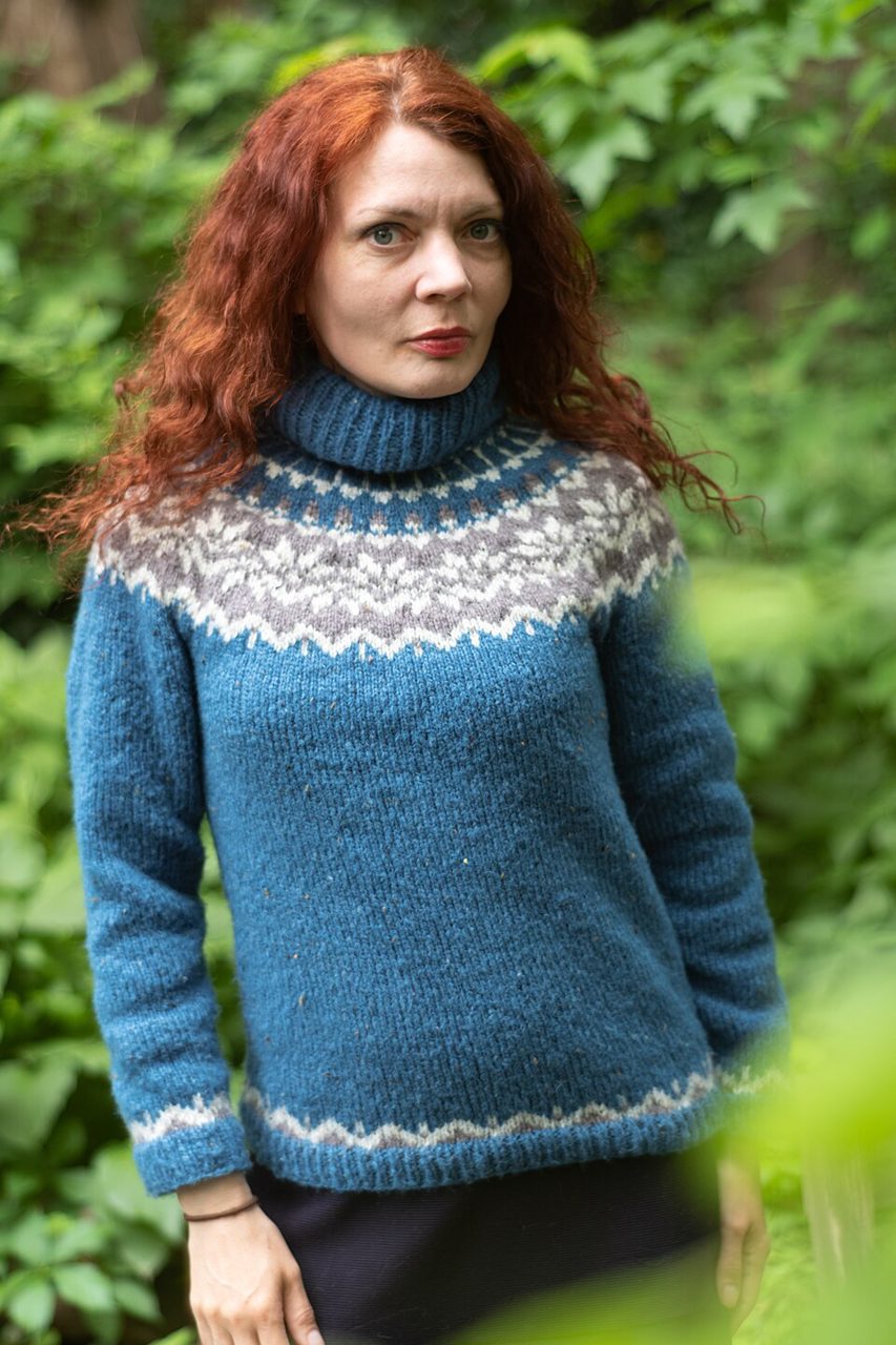 Sweater Rajut