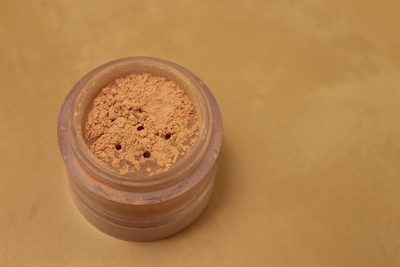 Bedak Tabur Mineral